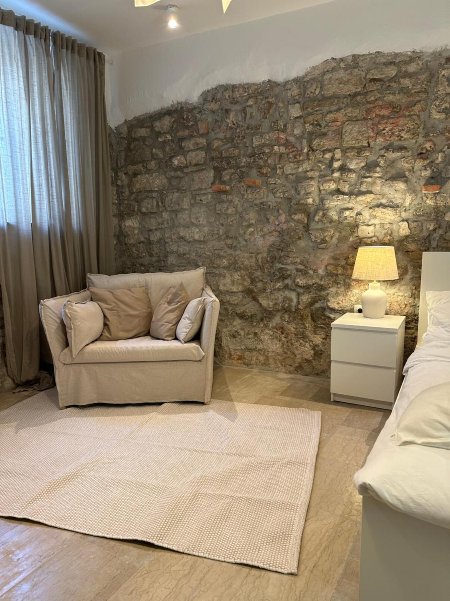 Apartman Konzul